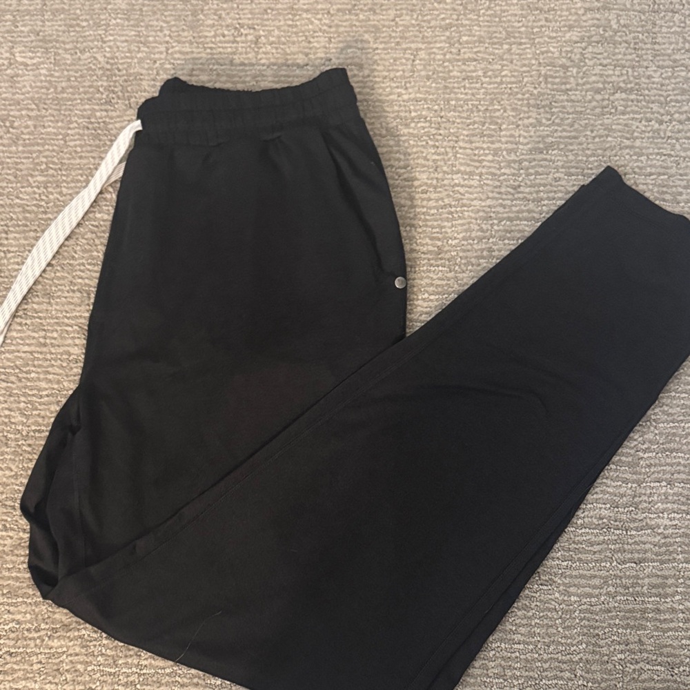 Vuori Black Sweatpants